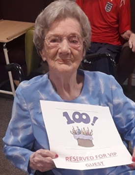 Flossie celebrates 100 Years